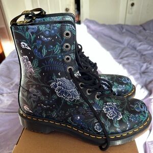Dr Martens 1460 Pascal Boots Mystic Floral Garden UK size 6, US women’s size 8
